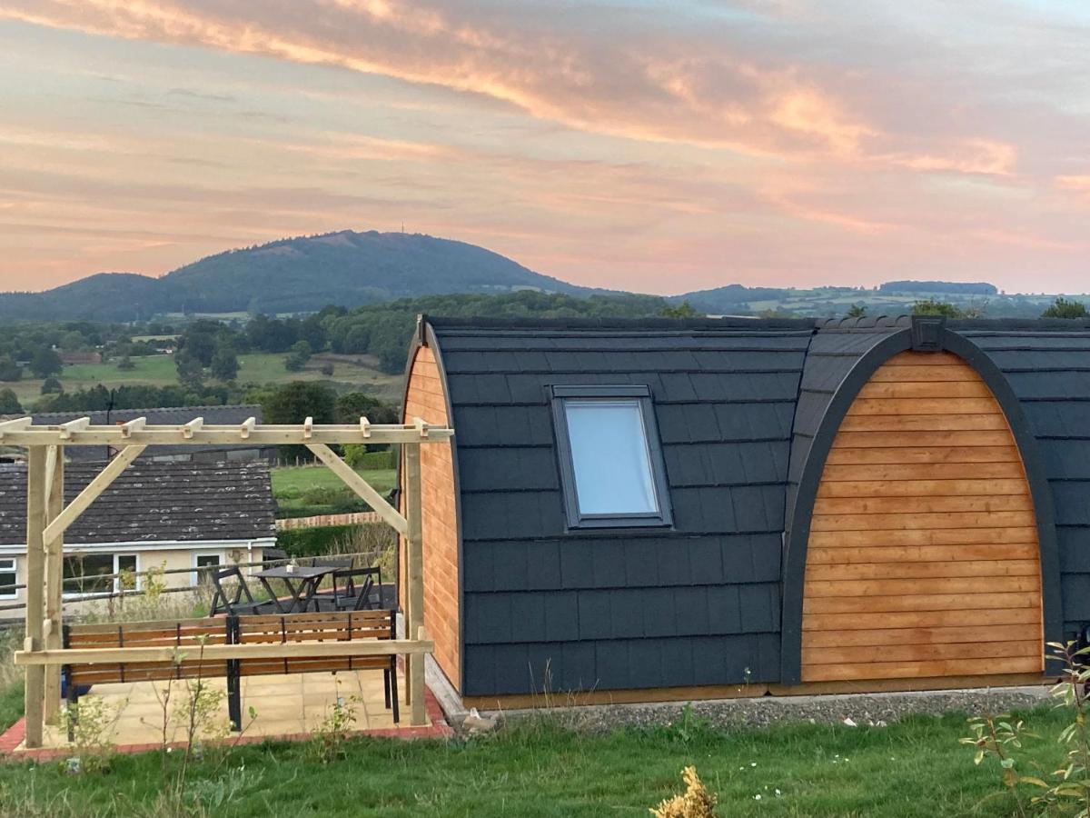 Hedgehog Glamping Pod School House Farm Hotel Leighton  Exterior photo